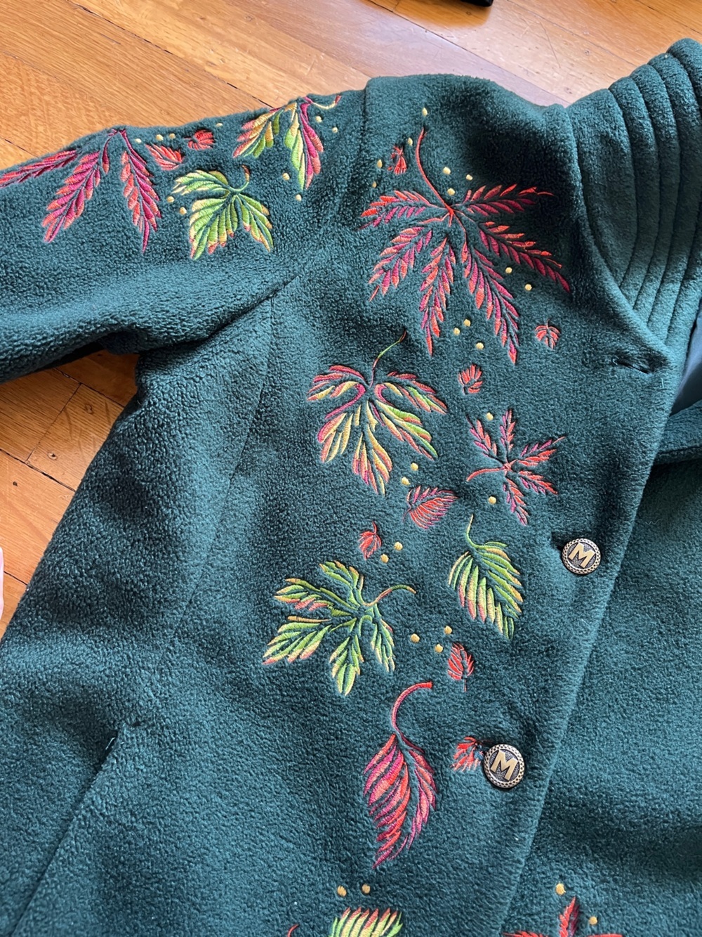 Bob Mackie embellished embroidered forest green fleece cardigan autumn leaves S